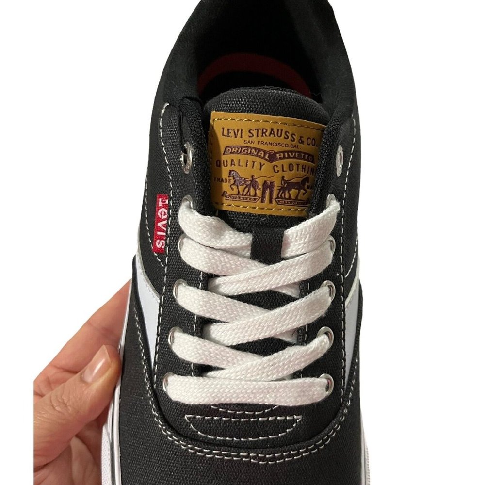 Levis Mens Fashion Sneaker Size 9.5 Black White Lace up Stylish Comfortable Shoe - Picture 7 of 13